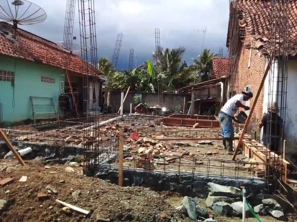  Foto Ilustrasi Pembangunan Rumah dari Awal Pondasi